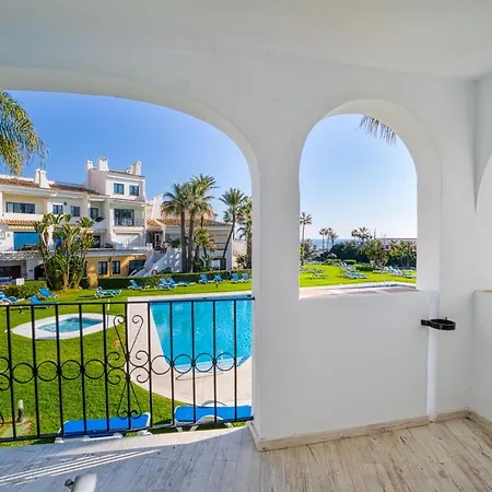 L166 Cabopino Marbella