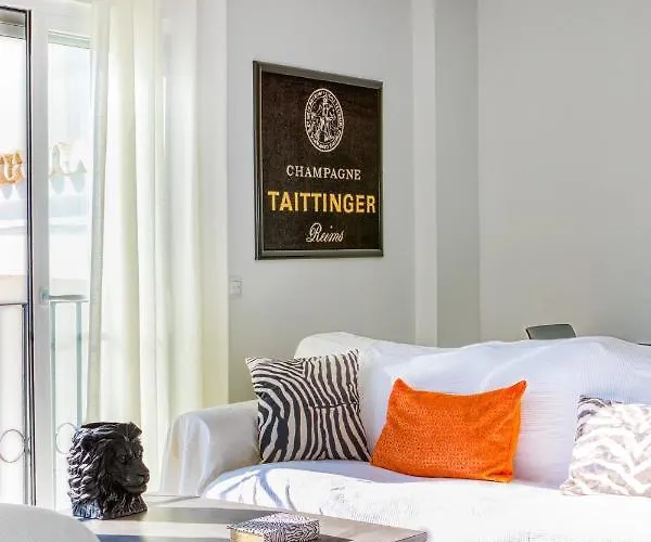 L166 Cabopino Apartment