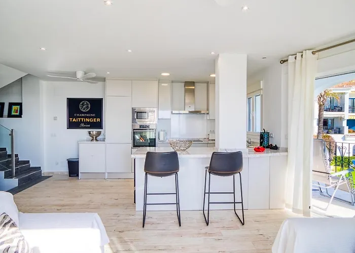 L166 Cabopino 아파트 마르베야